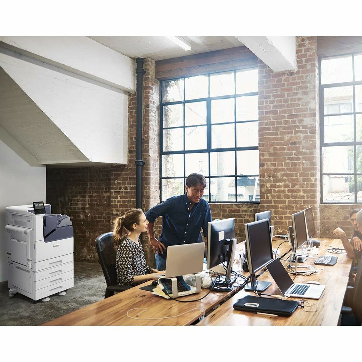 Xerox Laser Printer Xerox C7000V_Dn