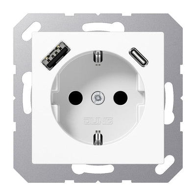 Jung A1520-15CAWW Socket Schuko M.usb Type AC — image 1