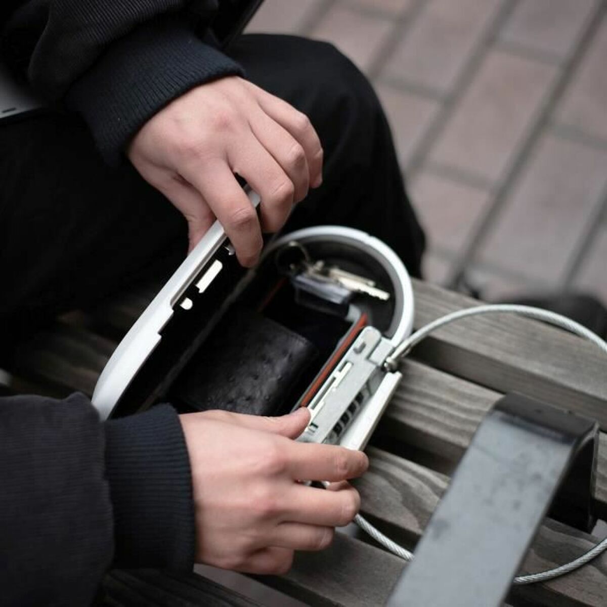 V10H4B97F9696C019CE692B801D115B088EER7022422P4