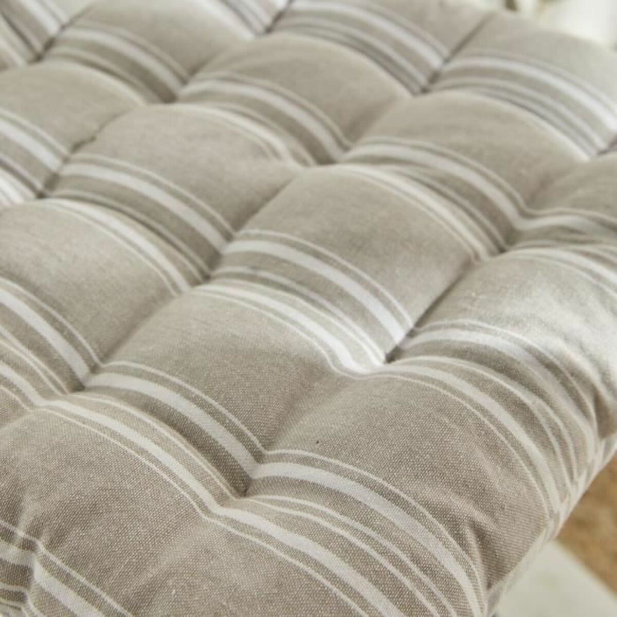 V7H81FFEB2B5E4A80EA2747D7C7055B6B9CR6238492P4