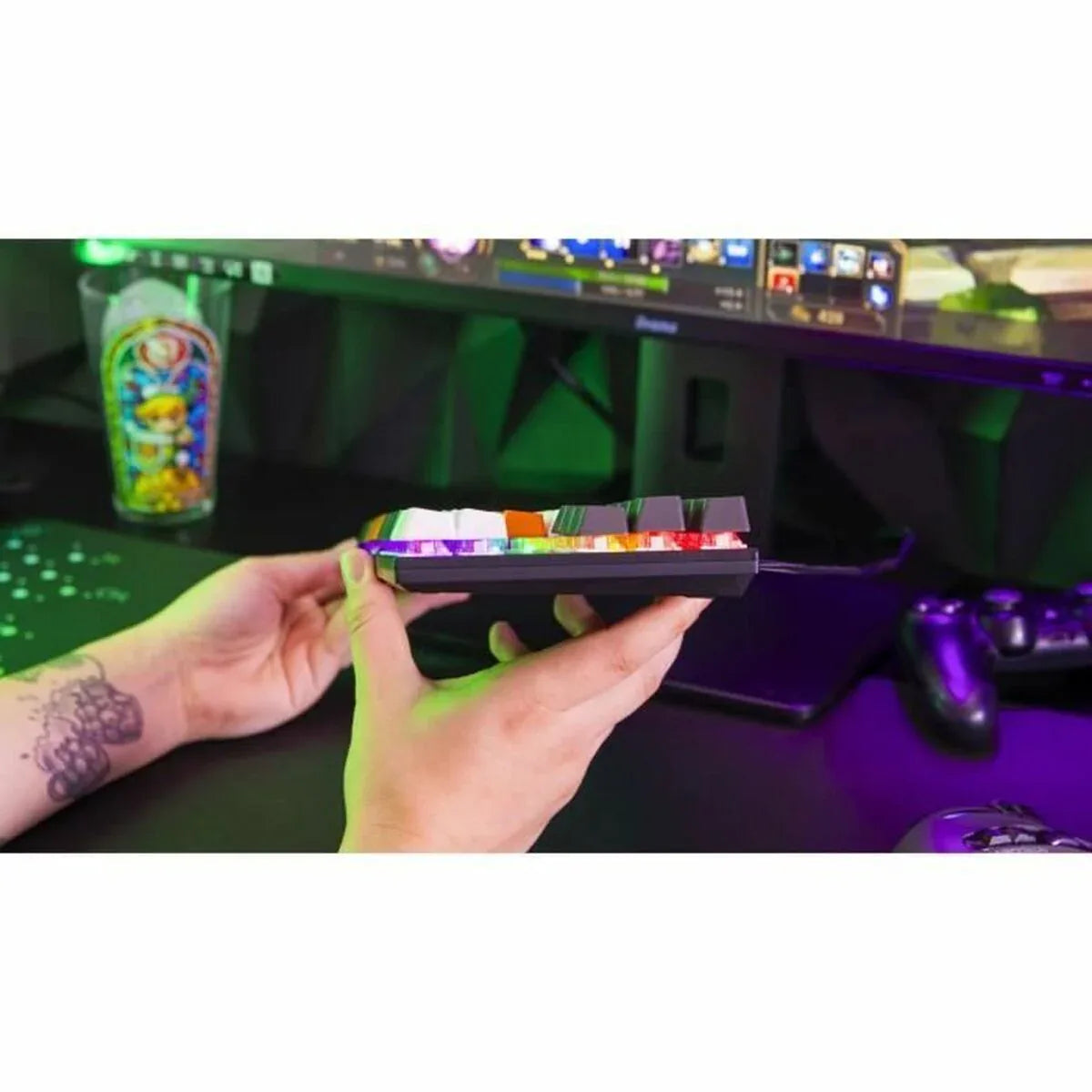 V8H901951093A084F1AA5598F5A0CC11750R3269769P6