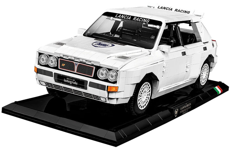 Cobi Lancia Delta Hf Integrale Evo Executive Edición Escala: 1:12 Cobi-24356