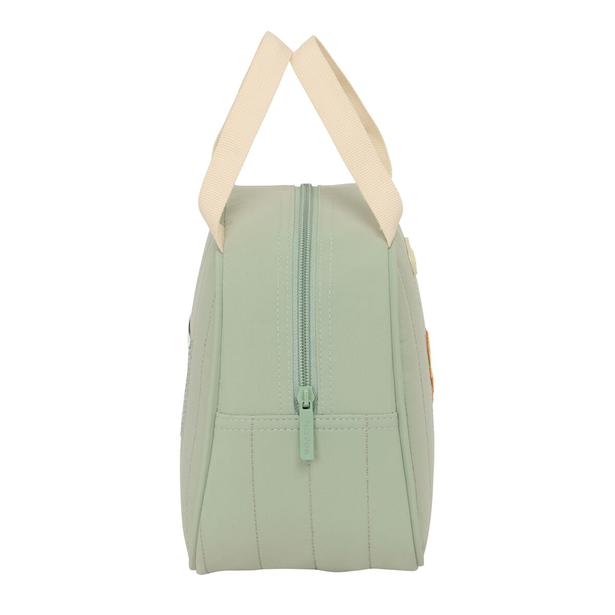 V2H17355936A82C6A69151D2A0660A6B6F4R7666805P4