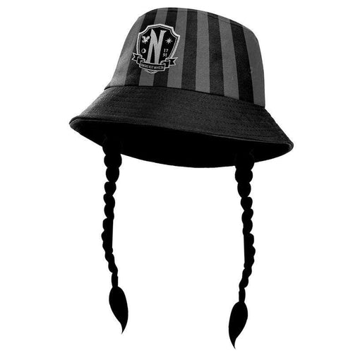 Gorro Pesquero Trenzas Miercoles — image 1